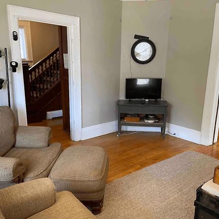 גרין ביי Cozy 3 & 4 Bed Home 2 Blocks To Hospitals & Lambeau מראה חיצוני תמונה