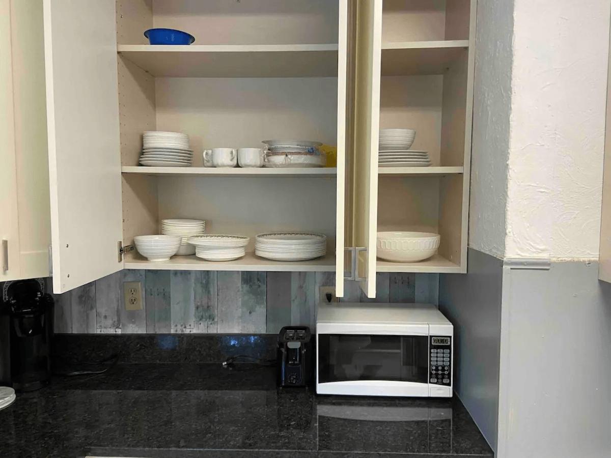 גרין ביי Cozy 3 & 4 Bed Home 2 Blocks To Hospitals & Lambeau מראה חיצוני תמונה
